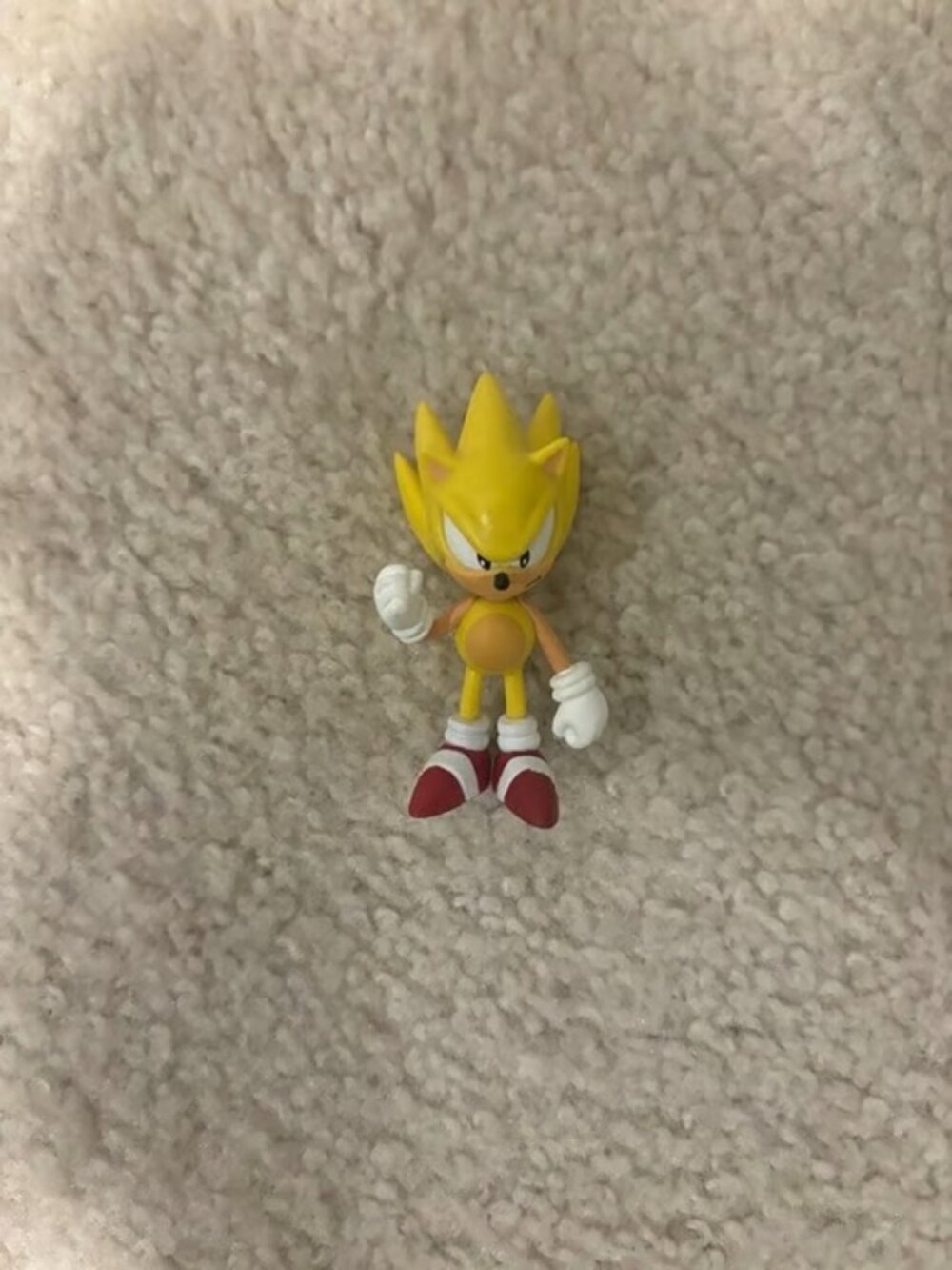 Super Sonic the Hedgehog Action Figure Jakks Pacific Yellow Sonic Toy